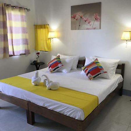 Neptune Diving Resort Moalboal Ngoại thất bức ảnh