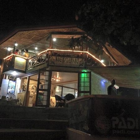 Neptune Diving Resort Moalboal Ngoại thất bức ảnh